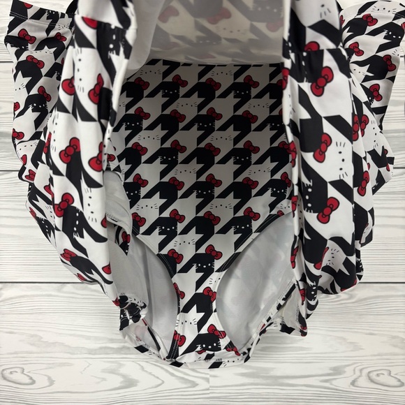 Torrid Hello Kitty High Waist Gingham Ruched Swimsuit Skort Size 5X NWT - Picture 7 of 12